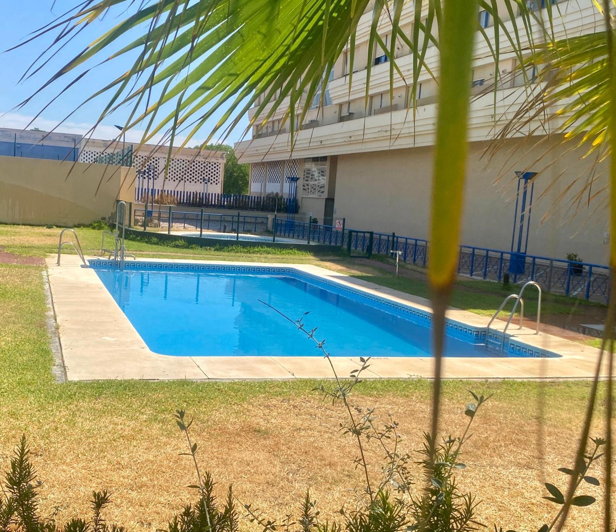 Fibes Con Piscina Y Parking Gratis Apartamento Sevilla Este ภายนอก รูปภาพ